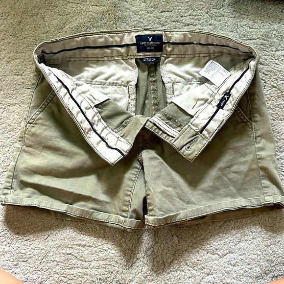 American Eagle Stretch Shorts - Picture 1 of 3